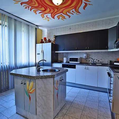 Dom Tu I Teraz Hostal *