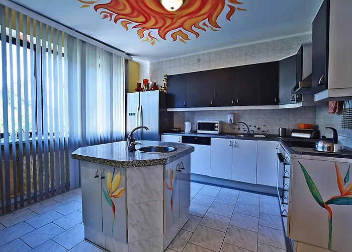 Dom Tu I Teraz Hostel *