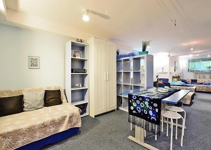 Dom Tu I Teraz Hostel *